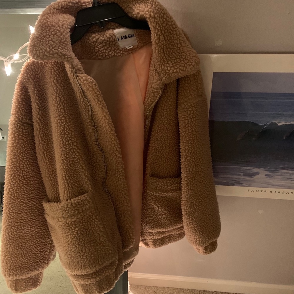 practically brand new I AM GIA brown teddy coat